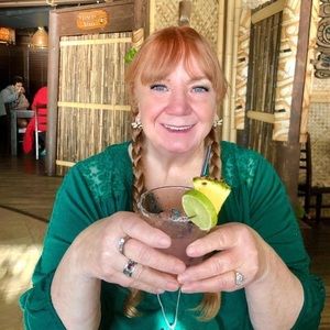 Meet your Posher, Anne